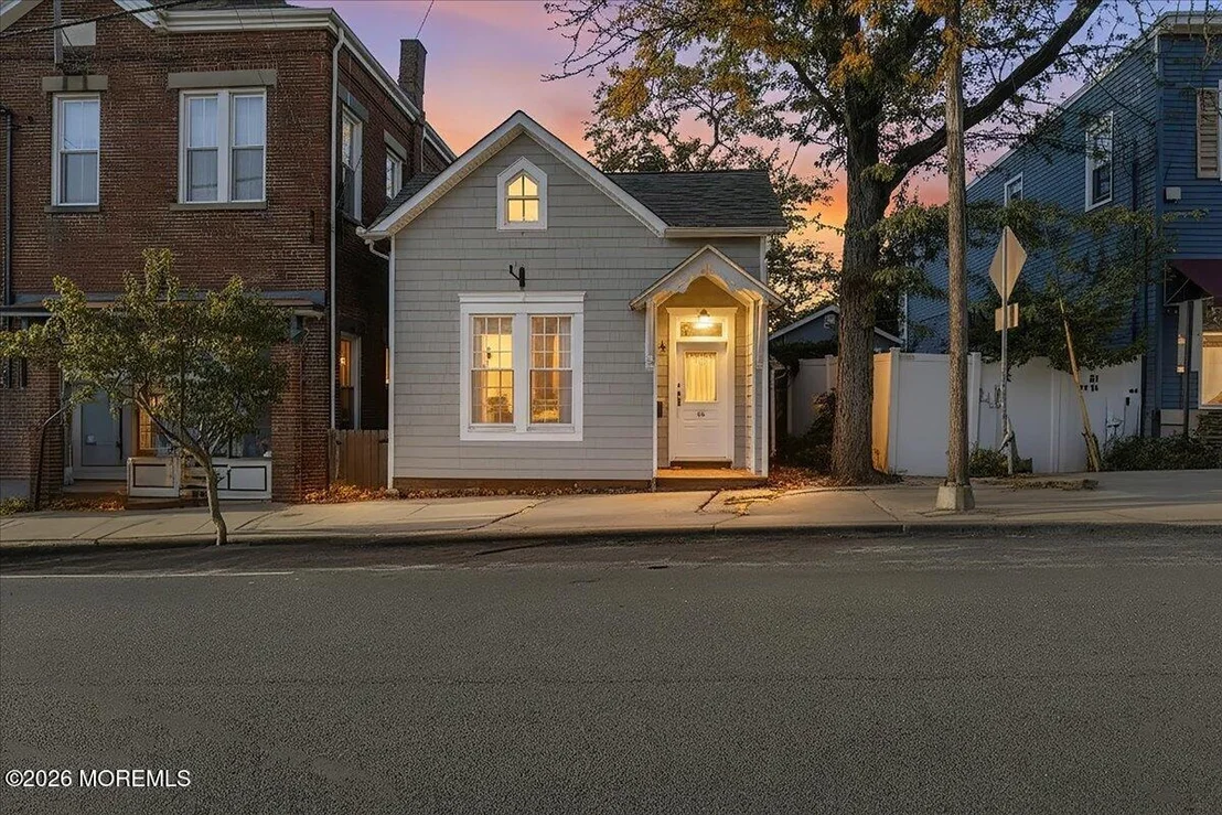 Photo of 55 E Front Street