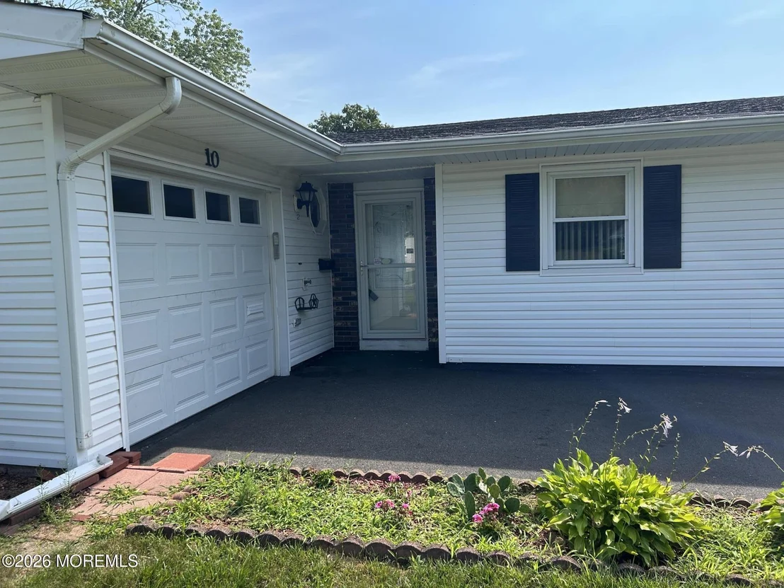 Photo of 10 Robinson Road