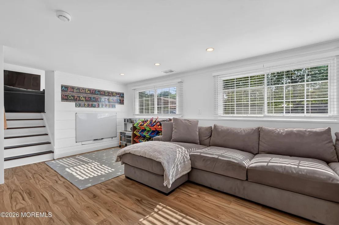 Photo of 62 Annapolis Drive