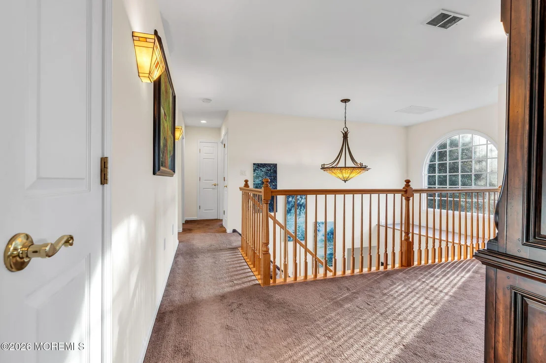 Photo of 475 Admiral Road