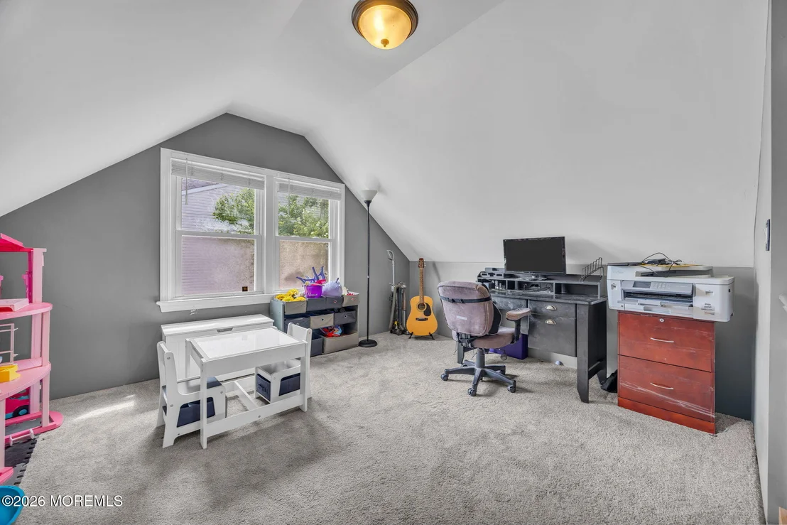 Photo of 37 Sunset Place