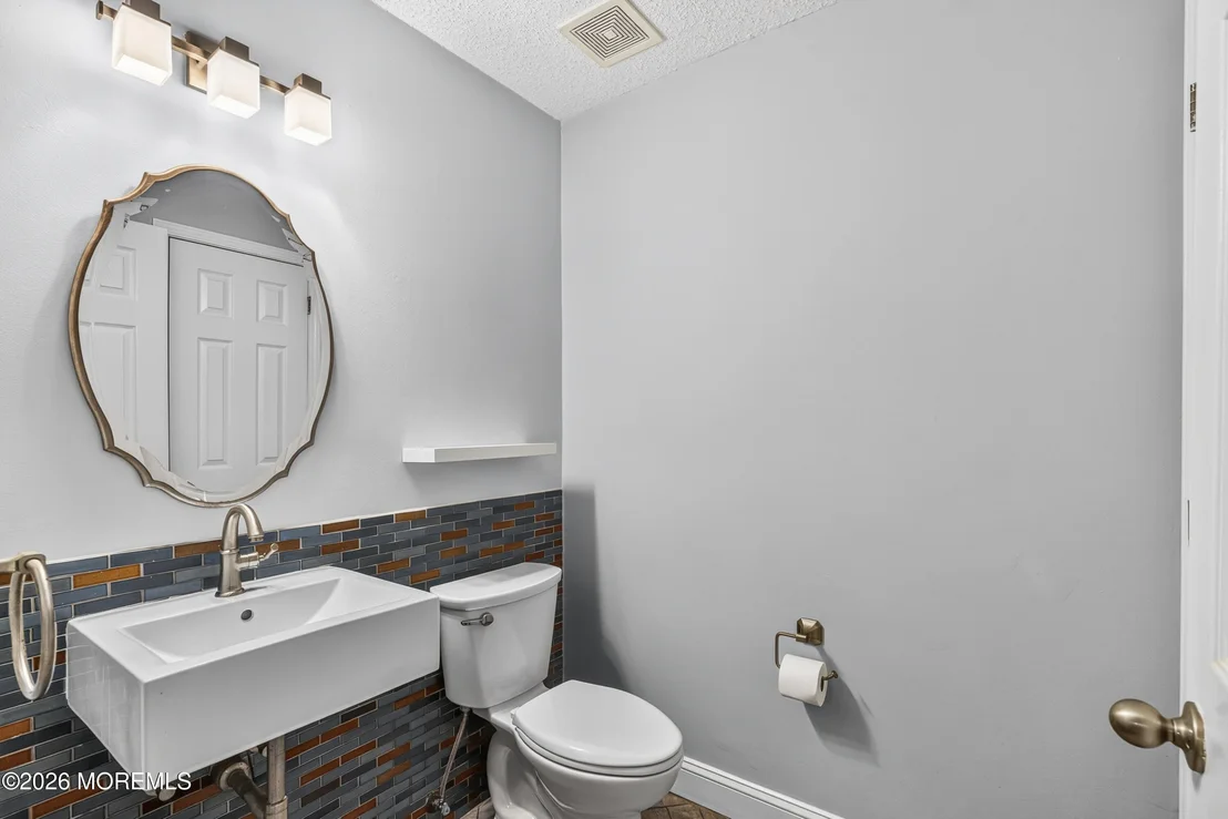 Photo of 63 Winged Foot Court