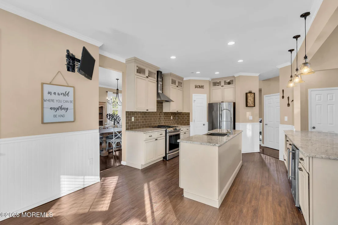 Photo of 15 Greenwich Drive