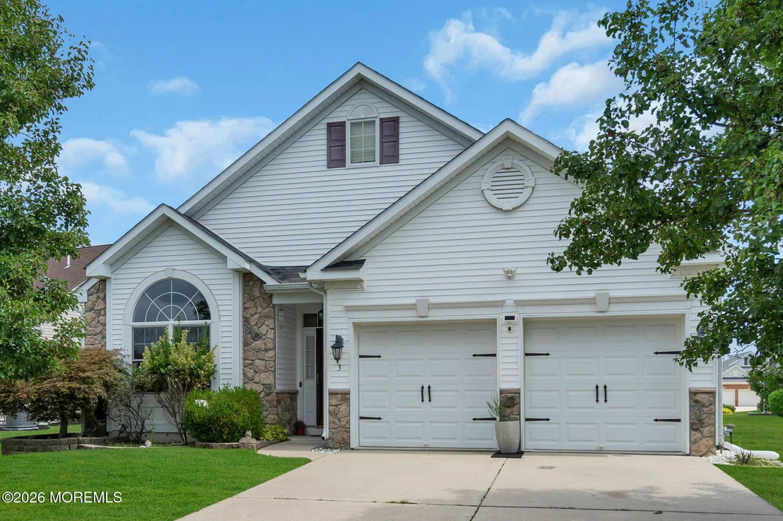 Photo of 3 Eagleswood Drive