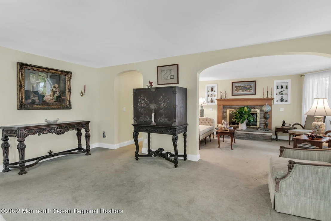 Photo of 306 Perrine Boulevard