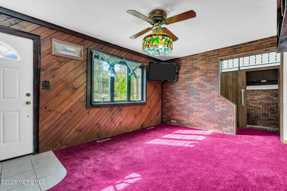 Photo of 4 Hemlock Road