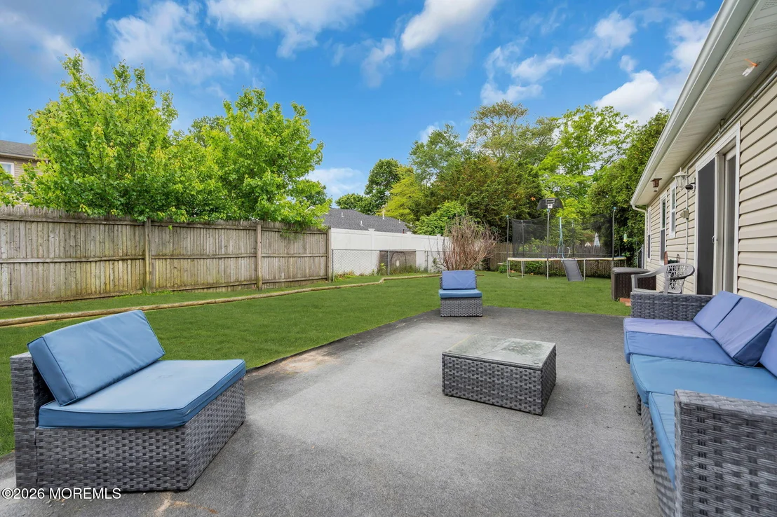Photo of 7 Sweetbriar Trail