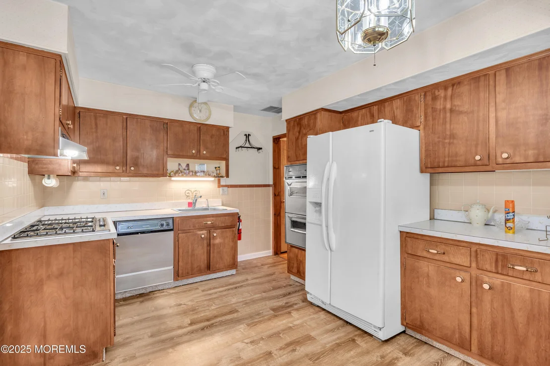 Photo of 32 Camelot Drive