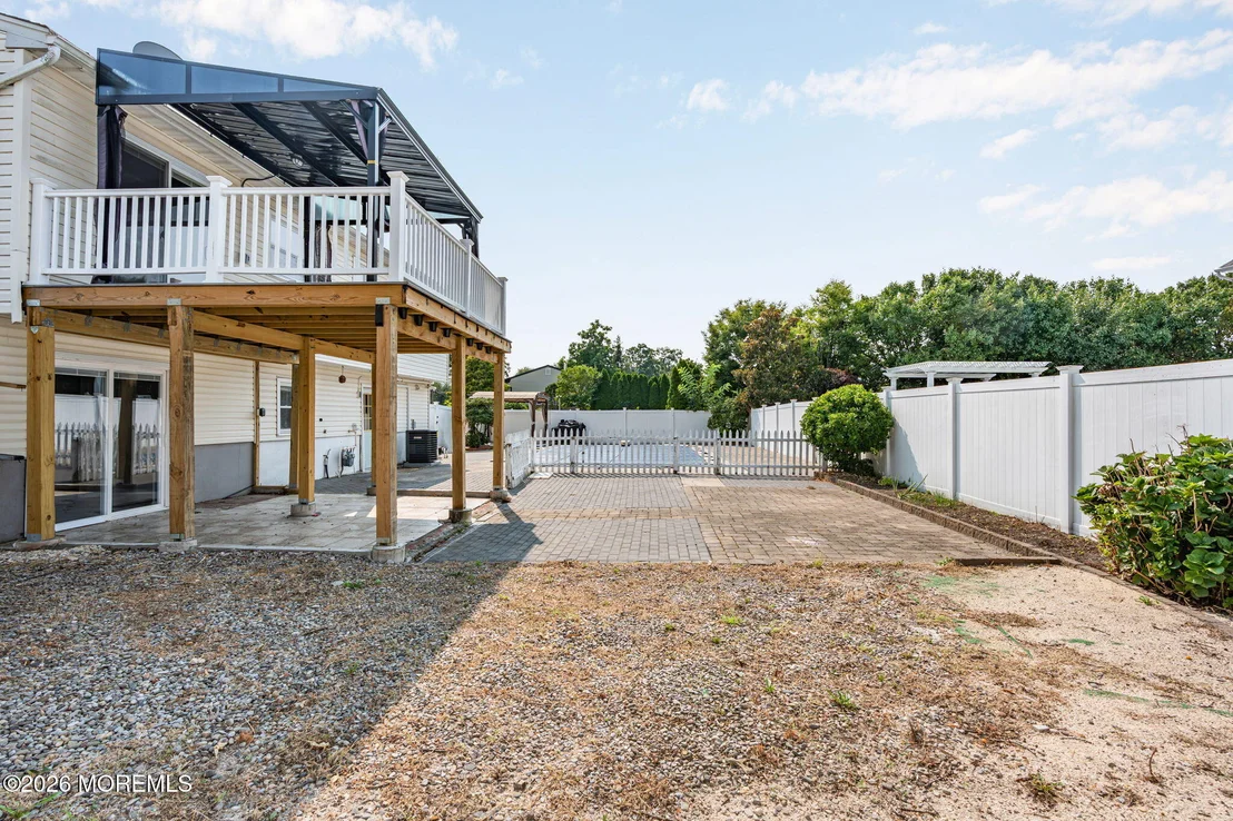 Photo of 666 Longview Drive