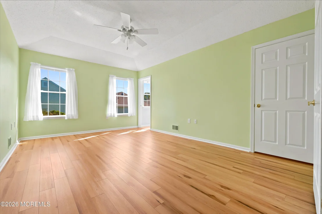 Photo of 29 N Baker Drive