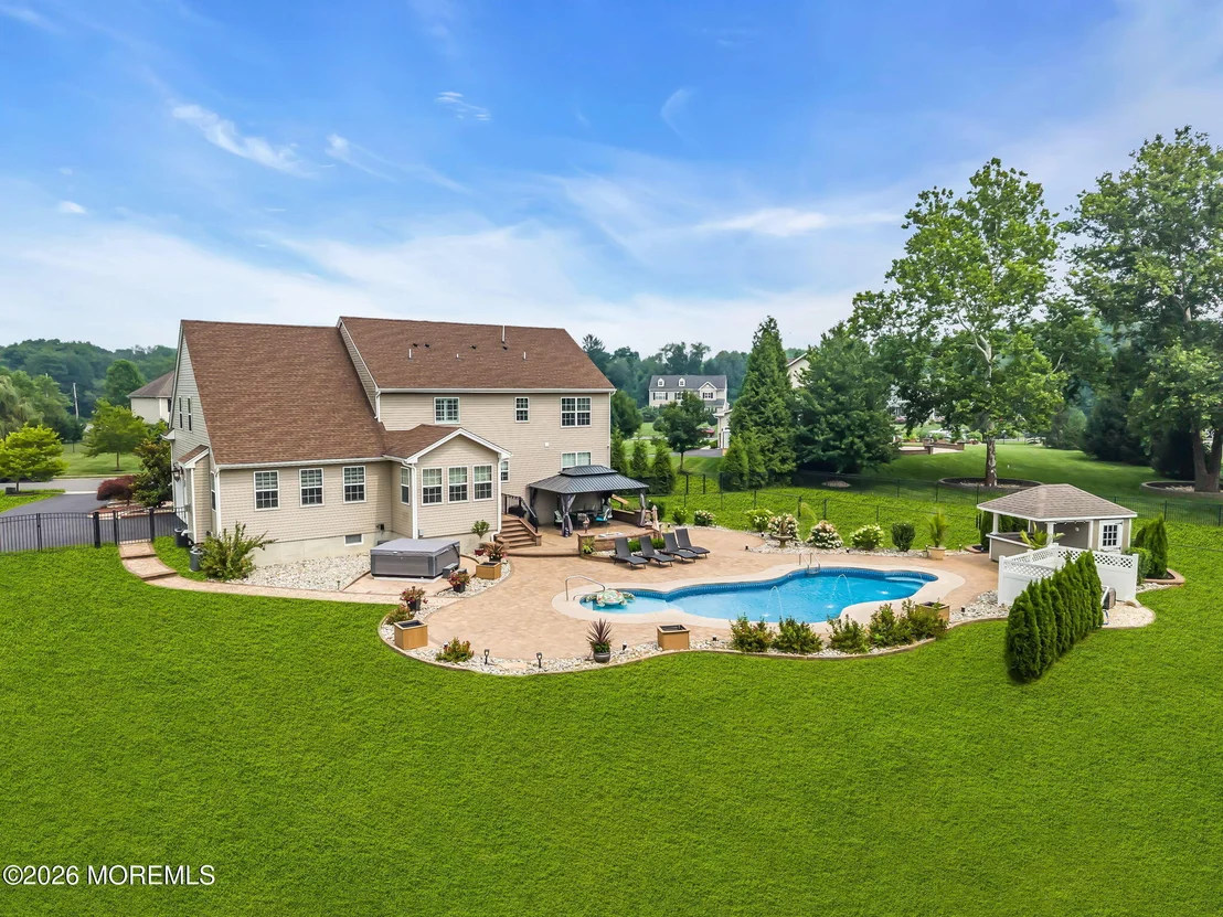 Photo of 12 Whispering Grove Boulevard