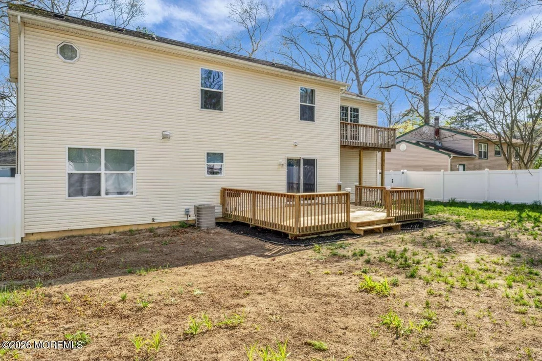Photo of 146 Pardee Boulevard