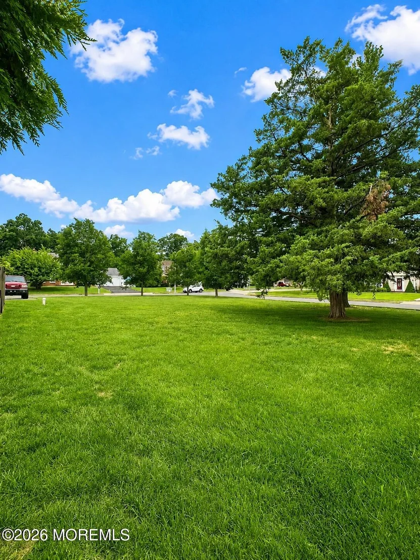 Photo of 240 Constitution Avenue