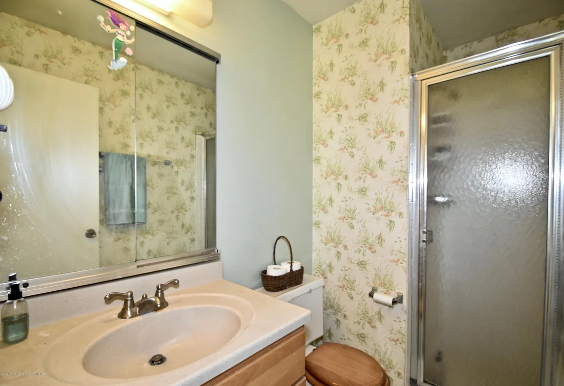Photo of 32 London Drive