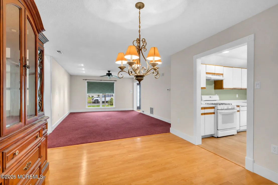 Photo of 104 Spruce Circle N