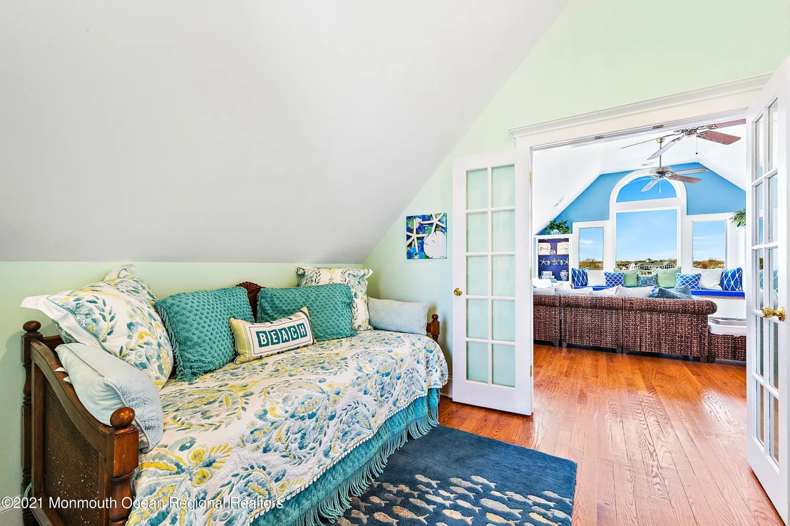 Photo of 770 North Drive