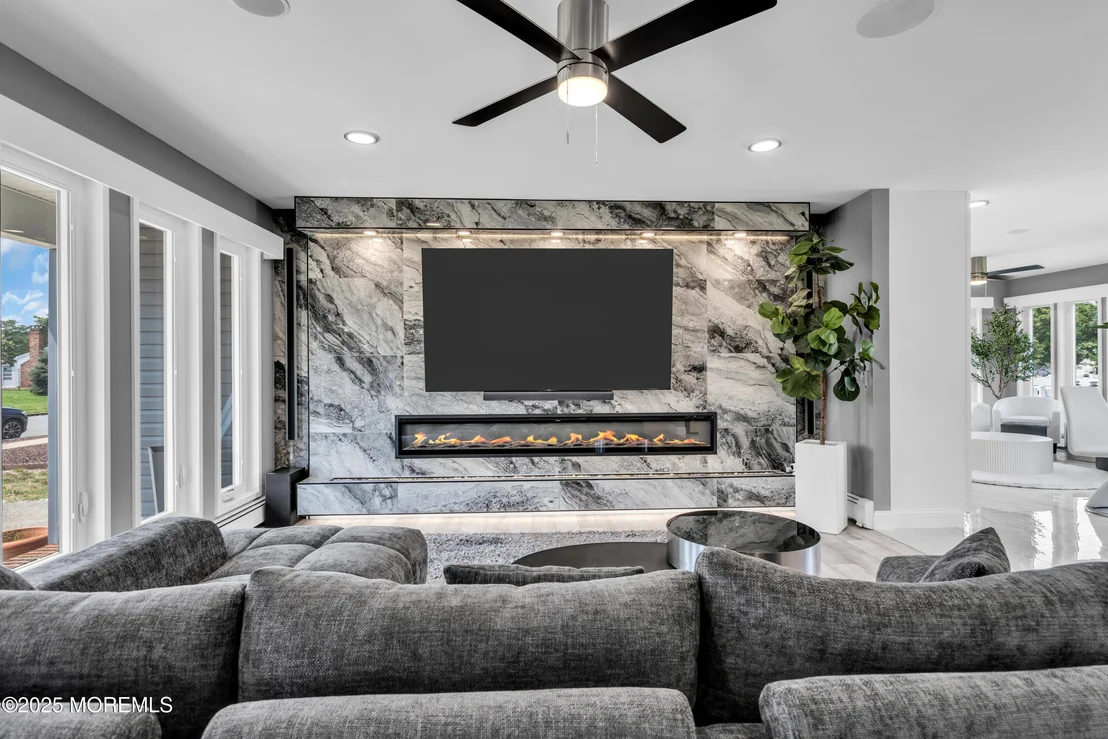 Photo of 16 Whitmore Drive