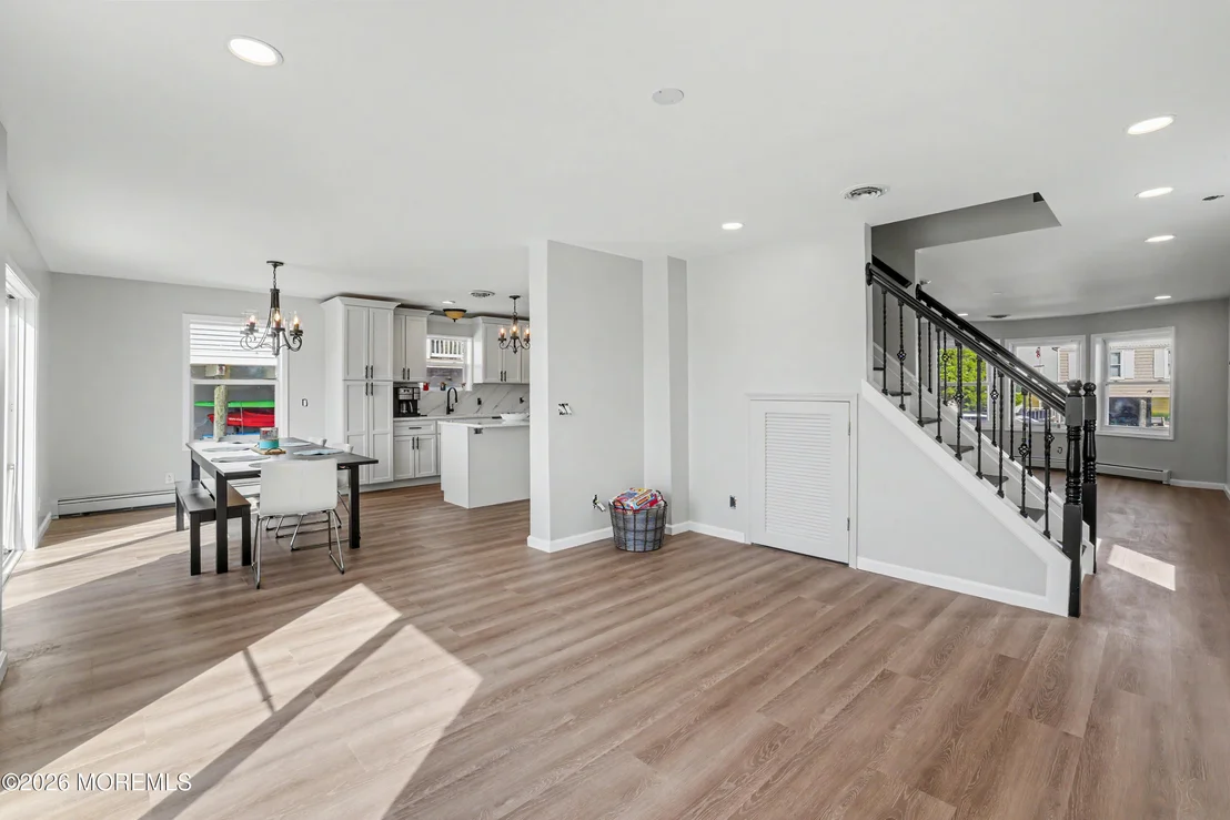 Photo of 348 Kingfisher Road