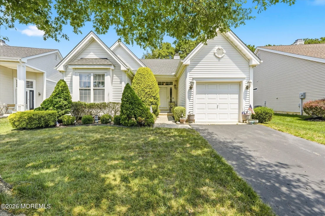 Photo of 23 Jumping Brook Lane