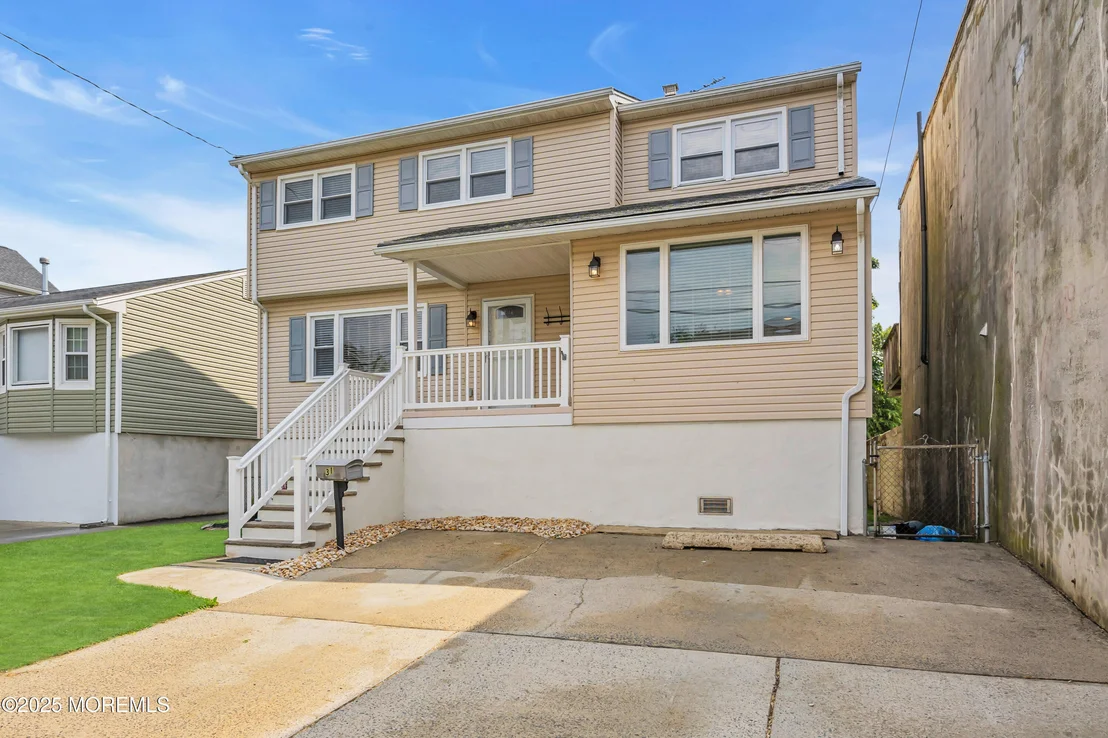 Photo of 31 4th Street