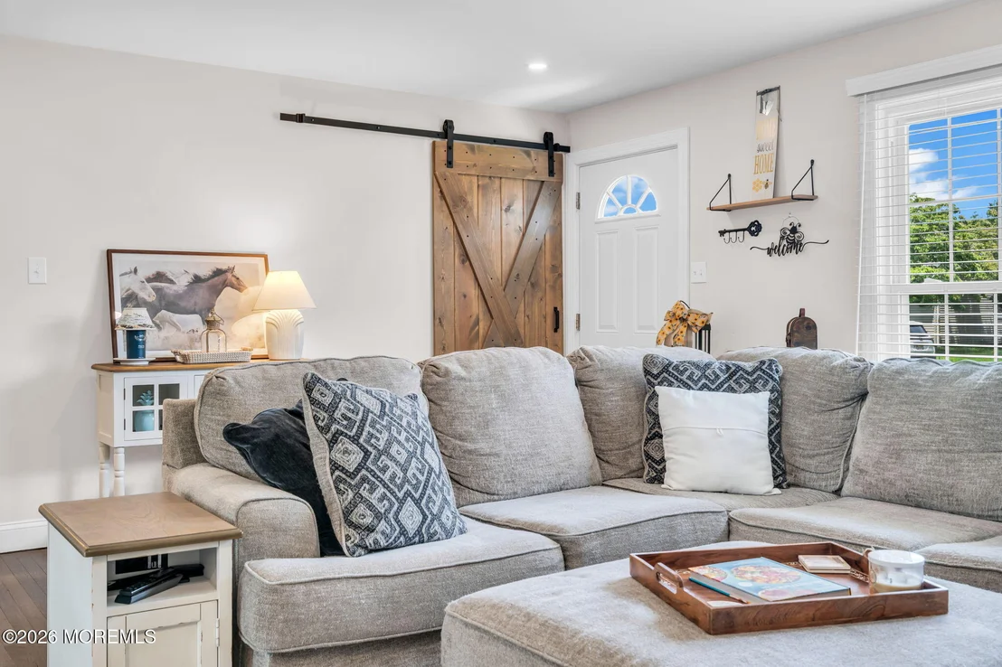 Photo of 417 Chestnut Drive