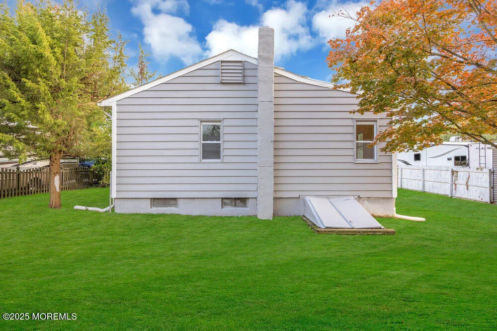 Photo of 14 Mapletree Road