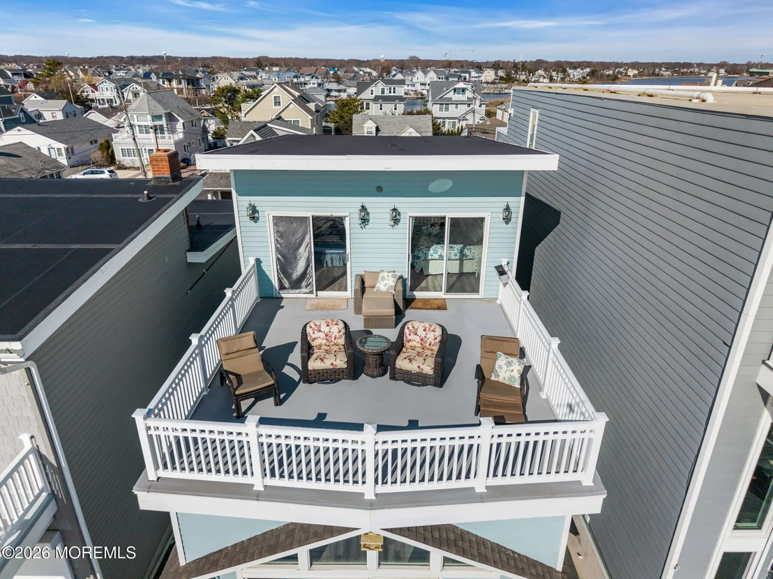 Photo of 55 Beachfront