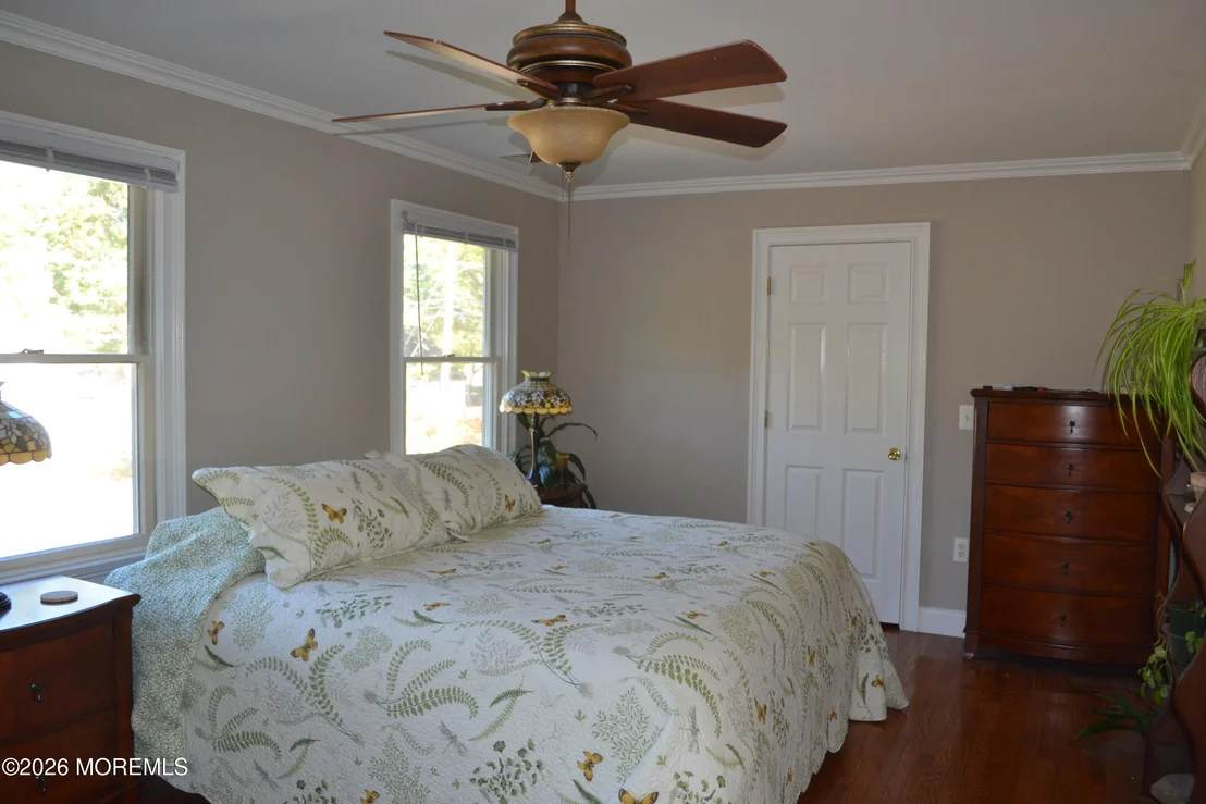 Photo of 462 Shady Lane
