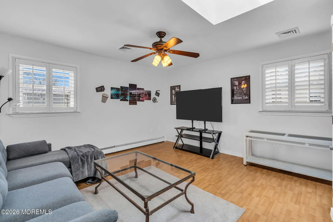 Photo of 363 Constitution Drive