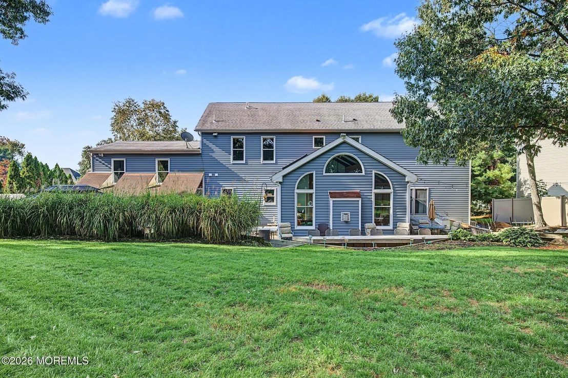 Photo of 711 Tall Oaks Drive