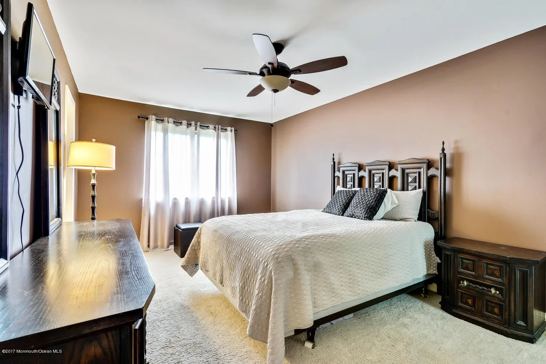 Photo of 68 Barnegat Boulevard