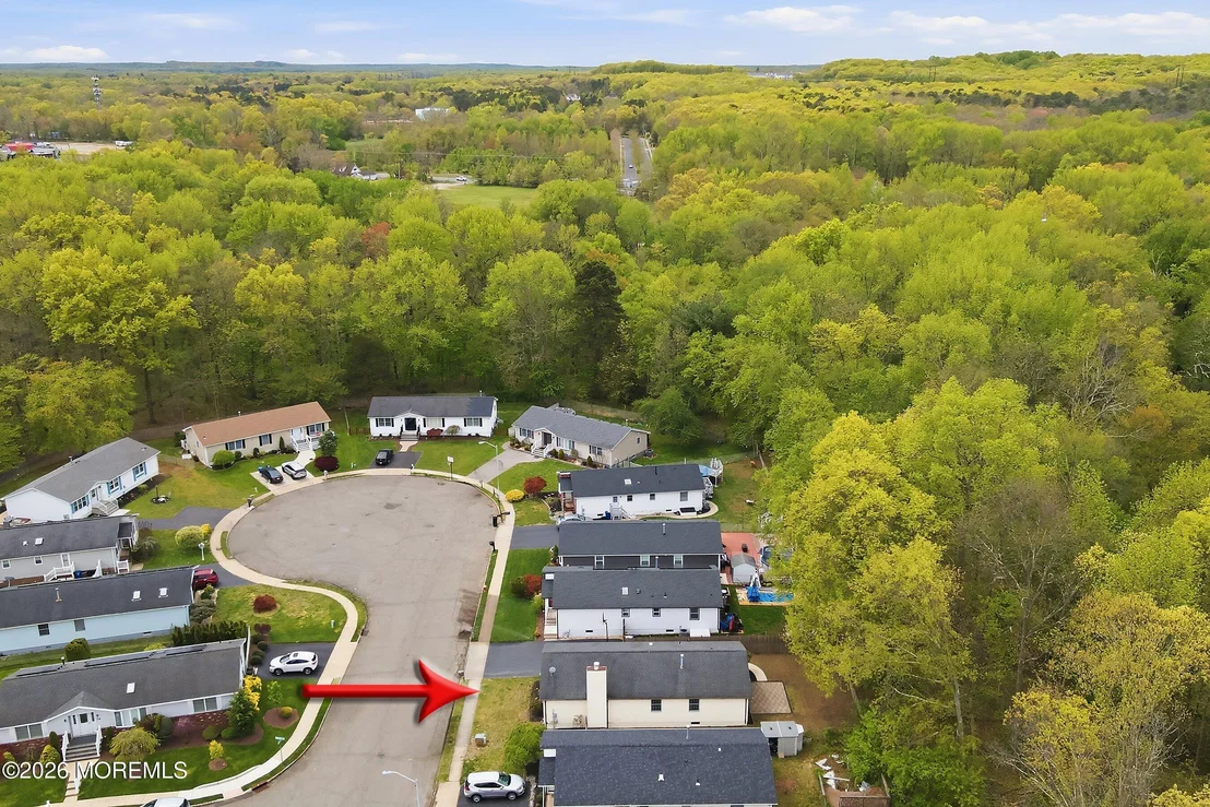 Photo of 27 Brookview Lane