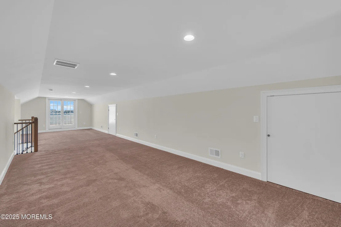 Photo of 103 5th Avenue