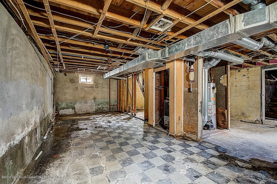 Photo of 329 Edgeview Road
