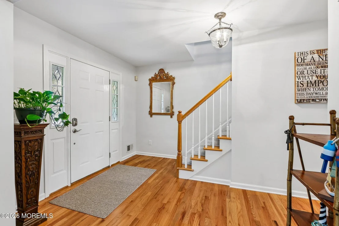 Photo of 920 Allaire Road