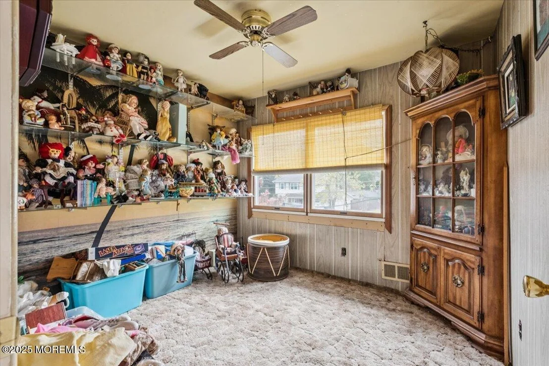 Photo of 8 Hawaii Road