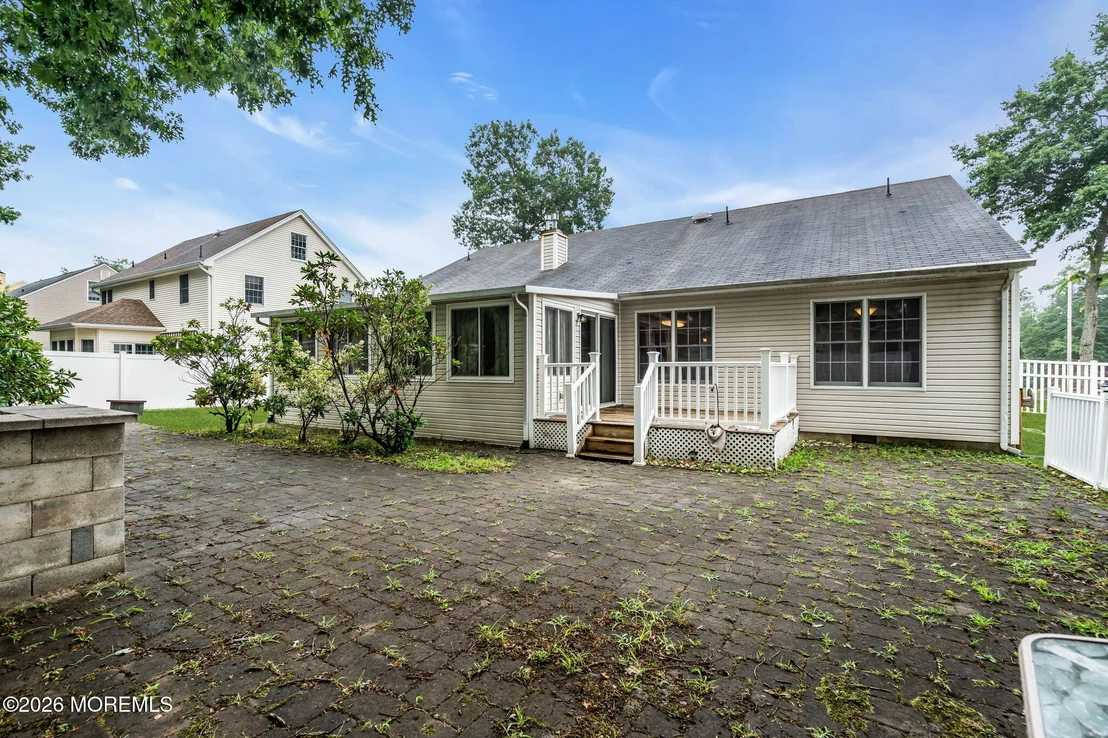 Photo of 100 Bark Road