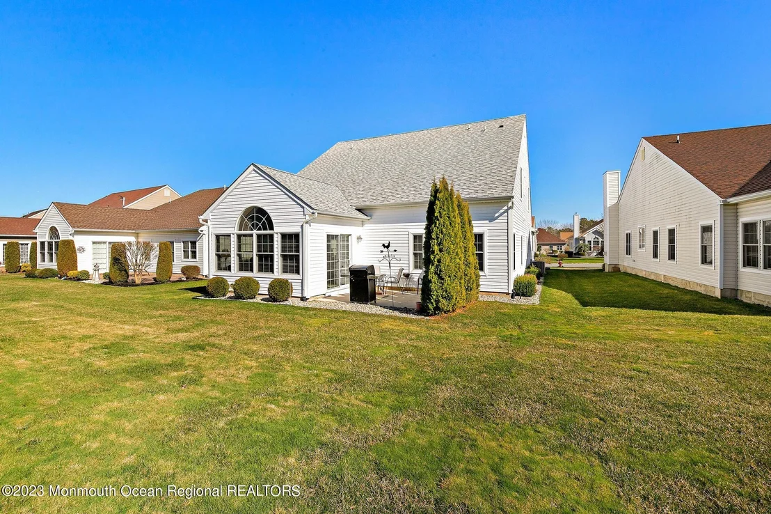 Photo of 40 Eagleswood Drive