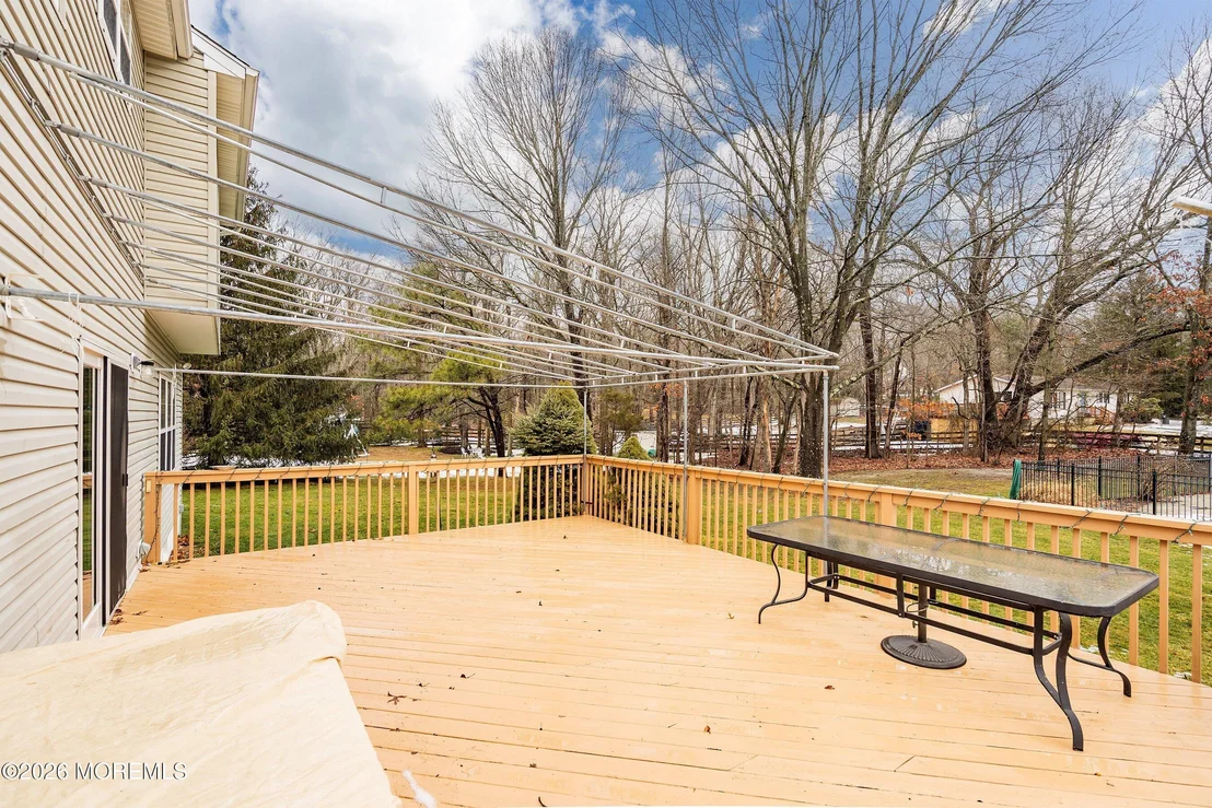 Photo of 433 Meadowood Road