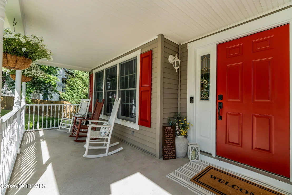 Photo of 2093 Overbrook Drive