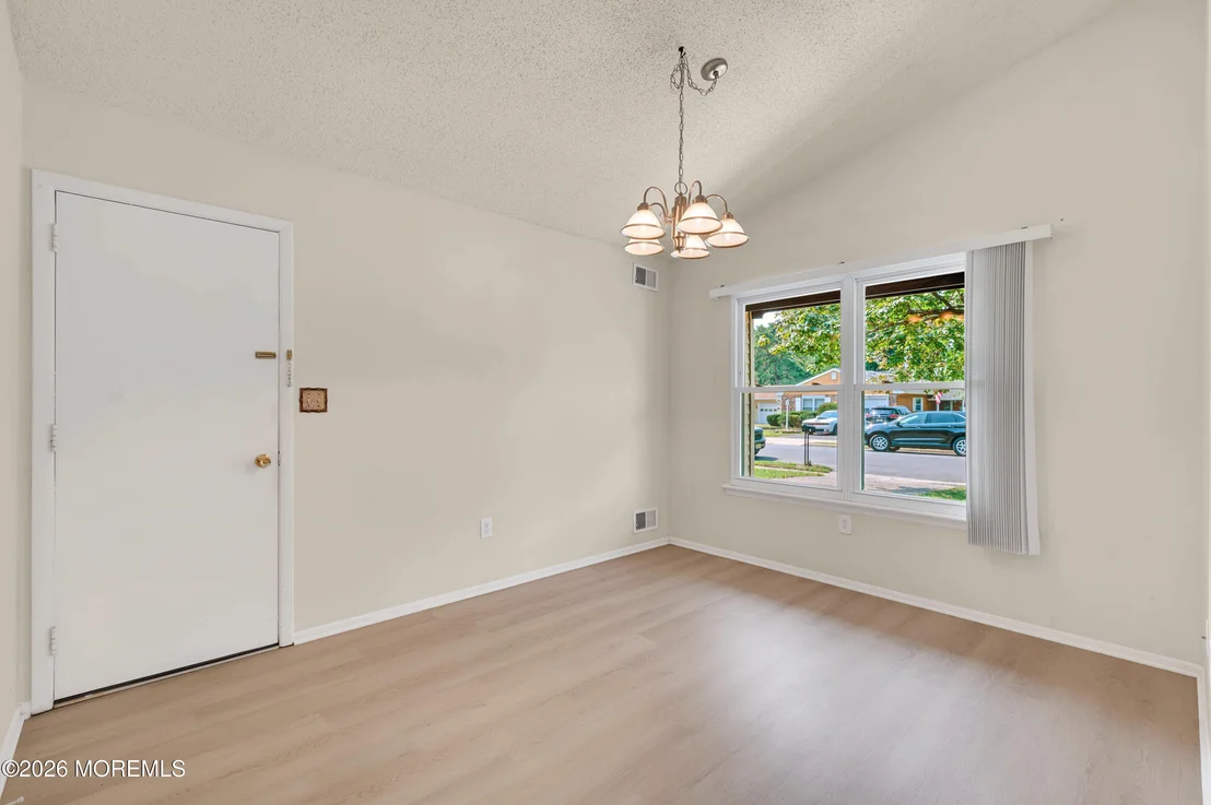 Photo of 17 Seaview Avenue