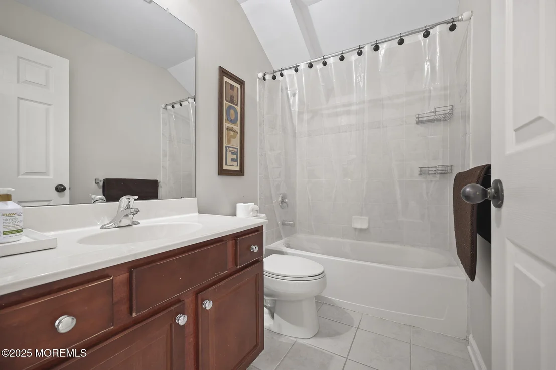 Photo of 7 Trumbull Court
