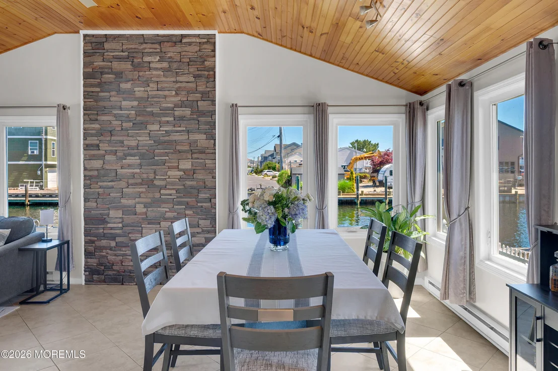 Photo of 108 Valencia Drive