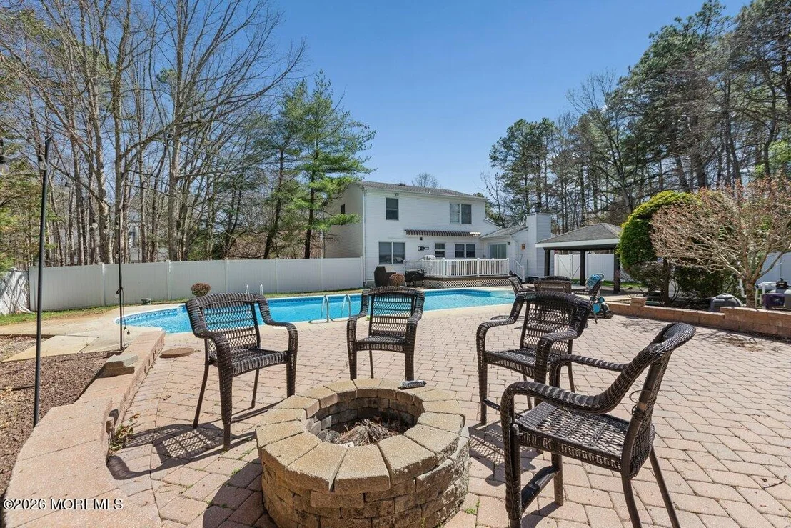 Photo of 12 Southfork Drive
