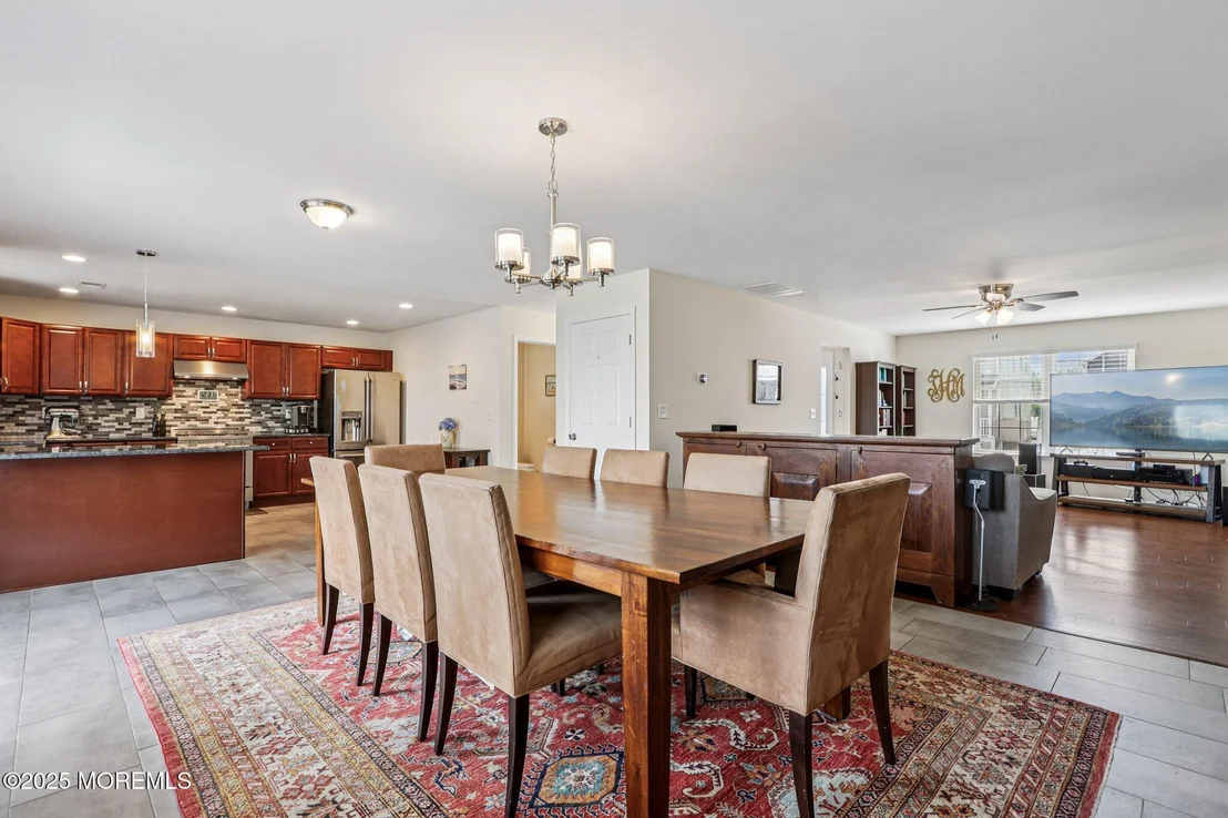 Photo of 725 Prospect Avenue