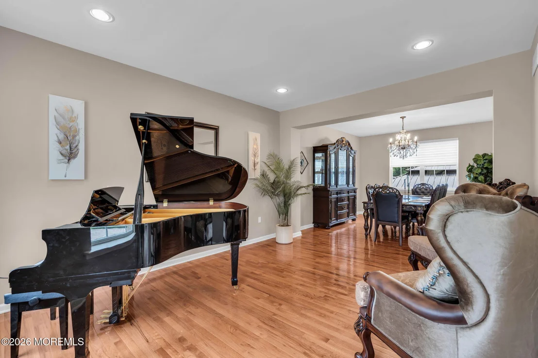 Photo of 12 Whispering Grove Boulevard