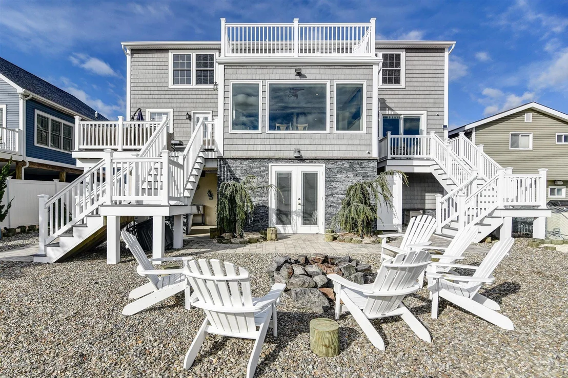 Photo of 41 Seville Drive