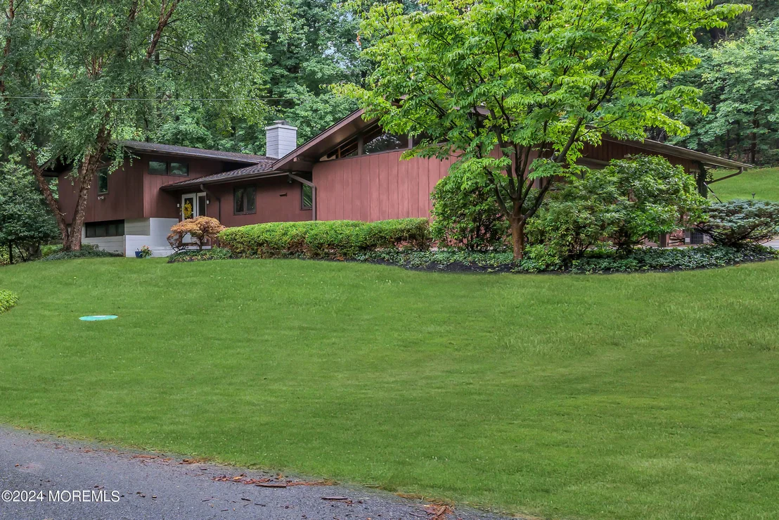 Photo of 112 Crawfords Corner Road