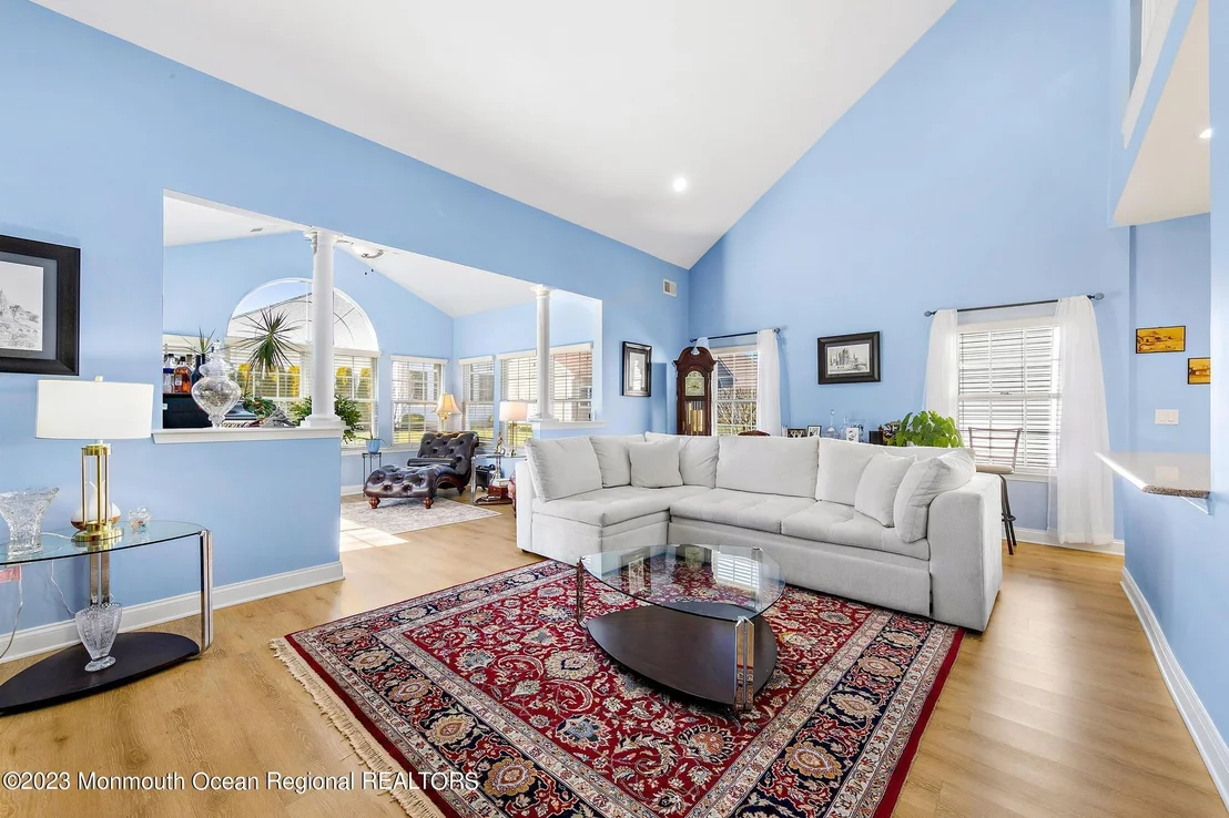 Photo of 40 Eagleswood Drive