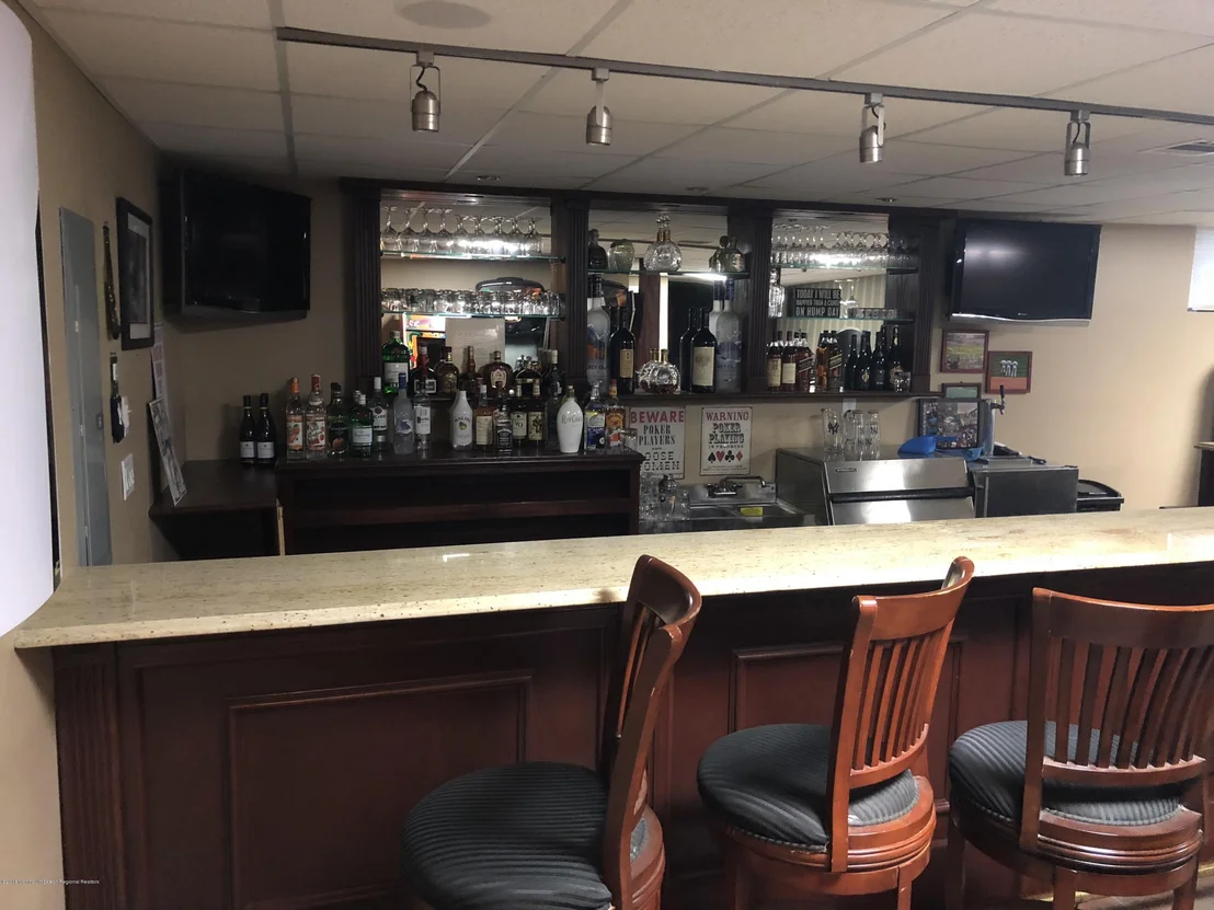 Photo of 1015 Devon Street
